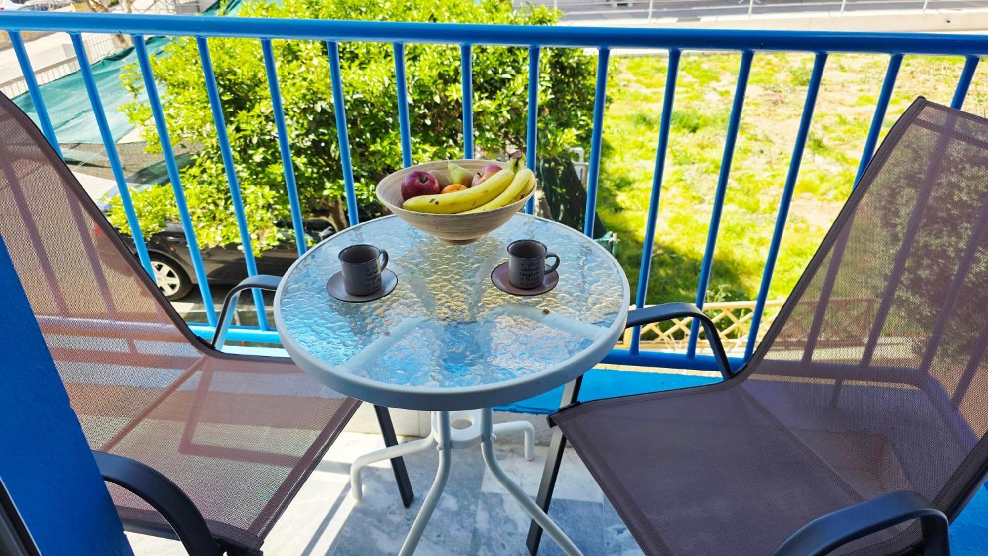 Michele Marie Apts * Agia Pelagia